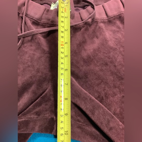 Juicy Couture Maroon Wine Velour Tracksuit - Picture 9 of 14